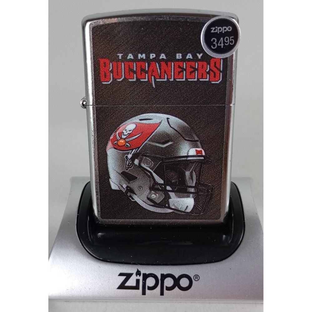 Brand New in Box Genuine Zippo NFL Lighter Tampa Bay Buccaneers Football Helmet